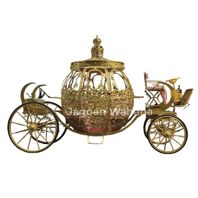 Luxury Golden Pumpkin Carriage 2