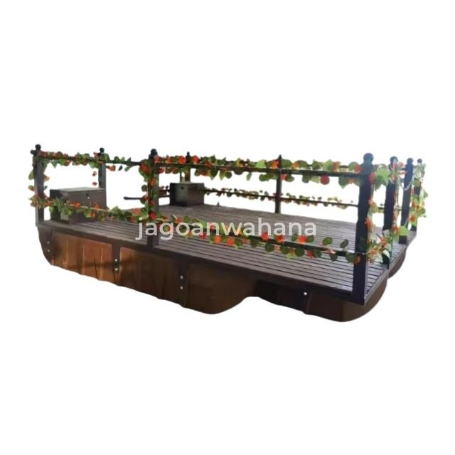 Popular Performance Boat